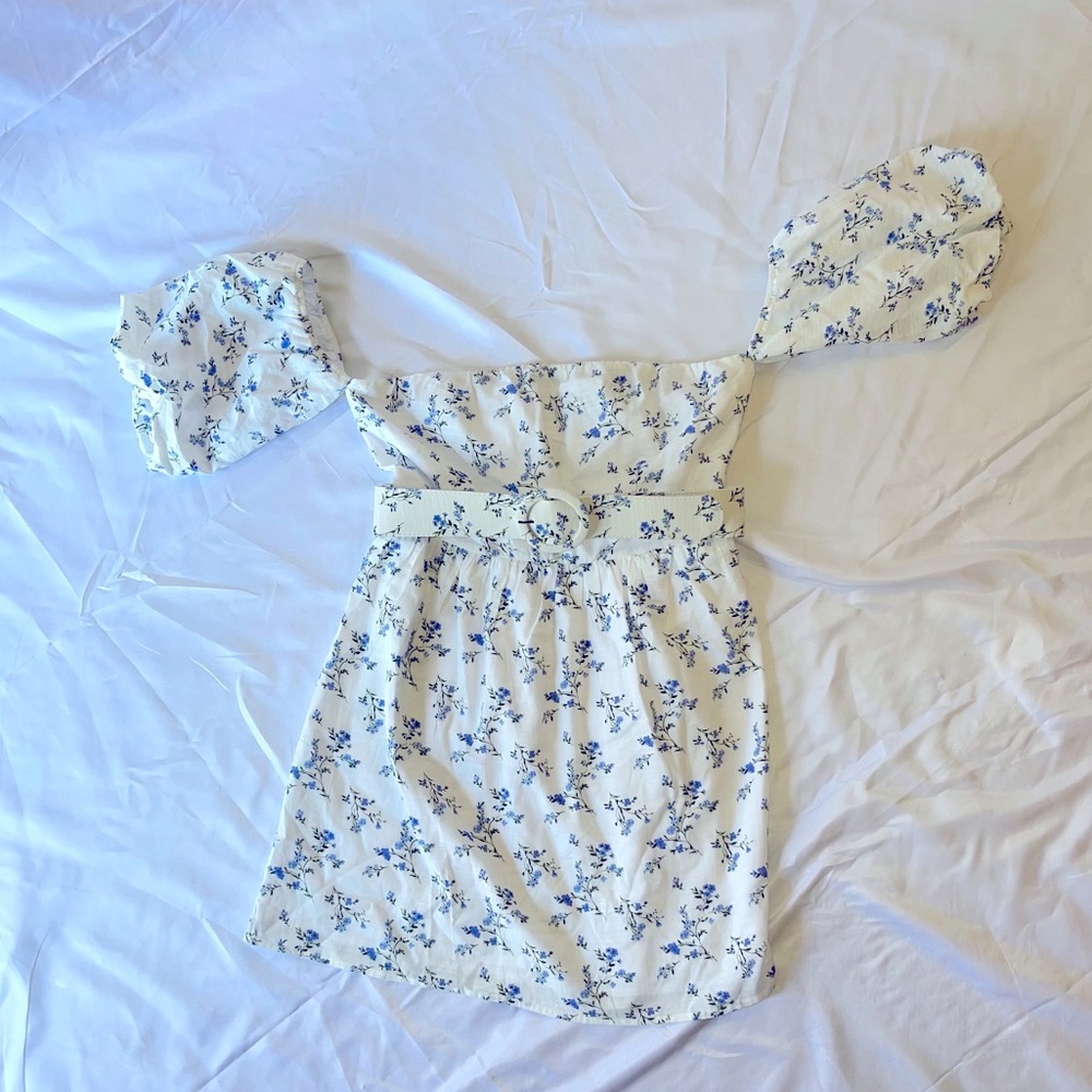 Floral Print Off-The-Shoulder Dress